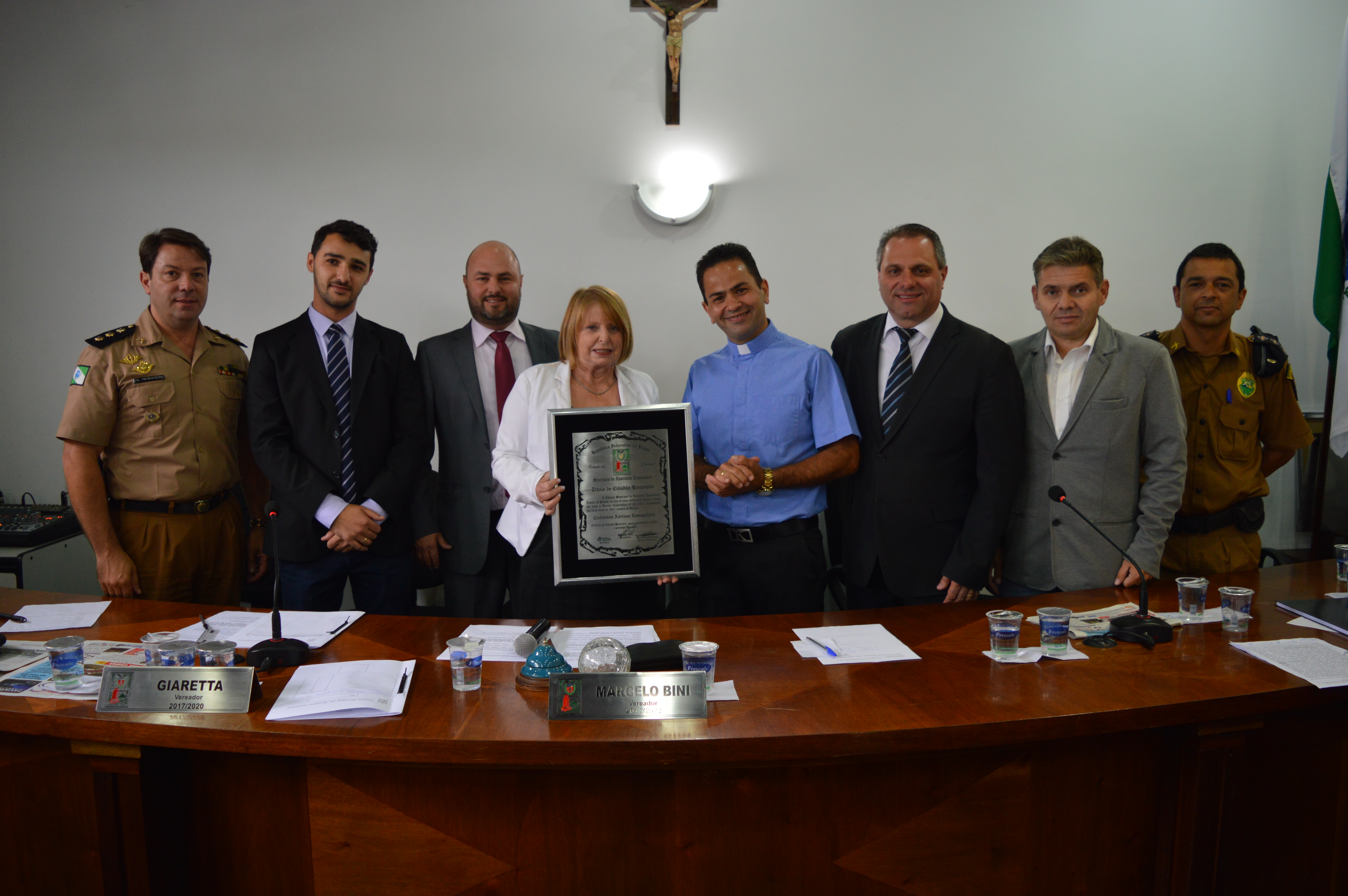 Padre Cleberson recebe o título de cidadão honorário de Almirante Tamandaré